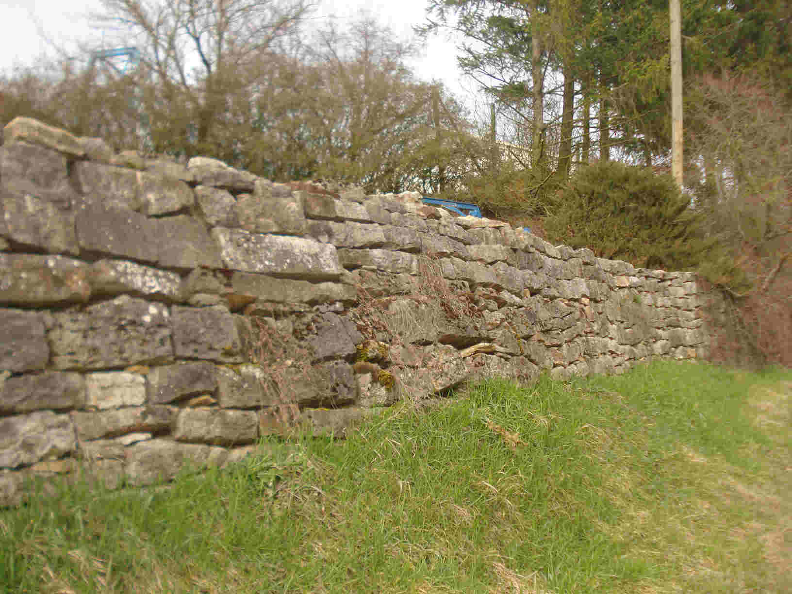 Darstadt Trockenmauer