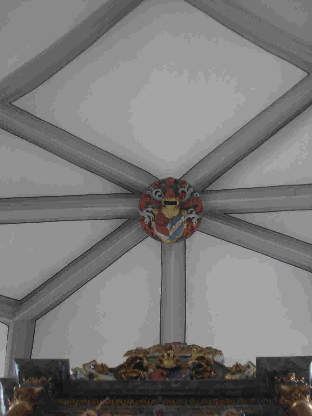 Darstadt Schlussstein mit Wappen